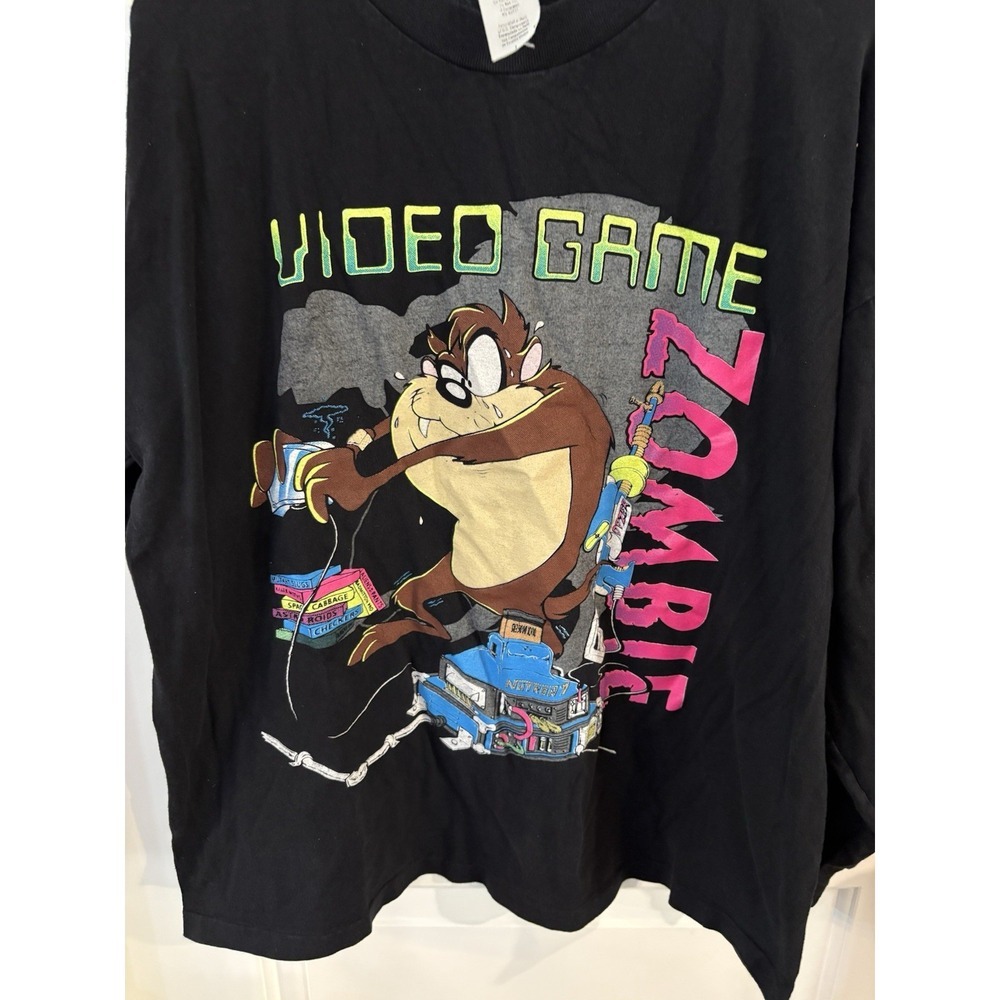 Vintage 90's Taz Video Game‎ Zombie Longsleeve Men's Size L Looney Tunes USA